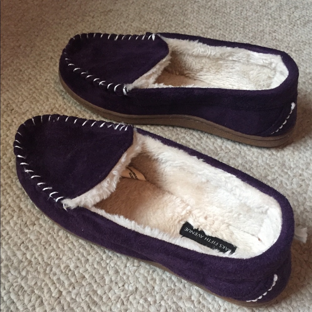 Saks fifth ave slipper soft moccasins size 5-6